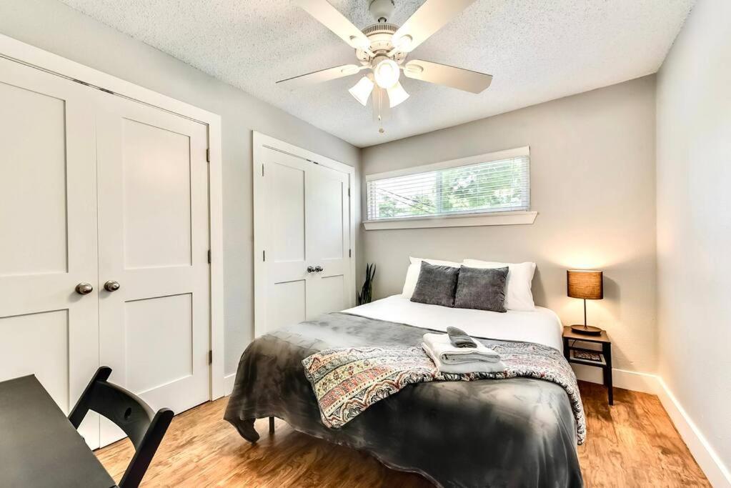 דירות דאלאס Bright And Cheerful Flat, Near Fair Park מראה חיצוני תמונה